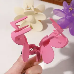 Pince à cheveux en forme de fleur de style coréen, élégante et douce, pour la décoration quotidienne des cheveux, en résine acrylique plastique avec strass, pour filles - Product Image 2