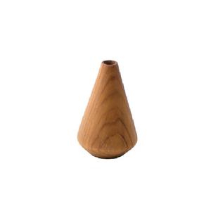 Vase en bois naturel de forme cylindrique avec des détails linéaires sculptés et un caractère artisanal terreux pour la décoration intérieure - Product Image 1