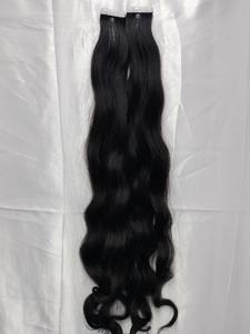 Máquina de tejido de cabello Remy indio de doble trama. Extensión de cabello Remy indio ondulado natural de cutícula alineada DE LA India - Product Image 4