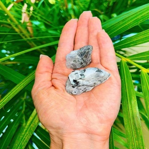 Piedra lunar arcoíris con fuego azul, de la mejor calidad, en bruto, increíble fuego azul, piedra preciosa suelta, ideal para la fabricación de joyas. - Product Image 4