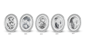 Religious Silver-Plated Circular Plaque with Embossed Prayer Scene and UV Printing Home Decoration Customizable - Product Image 2