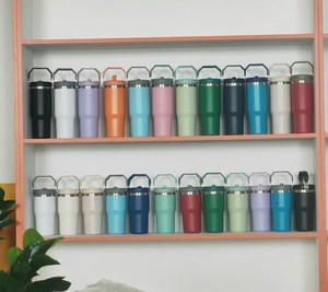Wholesale Customized 20oz &amp; 30oz Stainless Steel Tumblers Durable Insulated <strong>Metal</strong> Water <strong>Bottles</strong> <strong>with</strong> Flip <strong>Straw</strong> Coffee Camping - Product Image 5