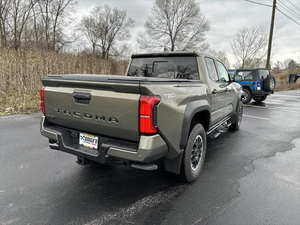 ORIGINAL 2025 <span class=keywords><strong>TOYOTA</strong></span> <span class=keywords><strong>Tacoma</strong></span> TRD Todoterreno Doble Cabina <span class=keywords><strong>4x4</strong></span> Turbo <span class=keywords><strong>4</strong></span> <span class=keywords><strong>Cilindros</strong></span> OEM ODM Plástico Acero Aluminio - Product Image 3