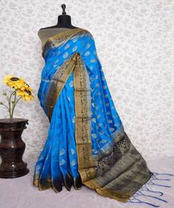 Superbe saree en filet de mariée pour femmes avec broderie lourde et chemisier élégant prêt à l'emploi pour les célébrations de mariage - Product Image 1