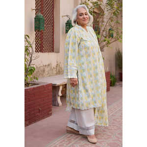 Conjunto de Traje de 3 Piezas para Mujer con Bordado y Estampado, con Dupatta Bordada, Modelo DN-62017 - Product Image 4