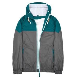 Chaquetas de lluvia impermeables con cremallera para hombre con capucha de color liso en talla grande Chaquetas de lluvia de tela suave Chaquetas de lluvia de alta calidad para hombre - Product Image 3