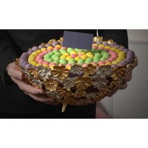 Bol à chocolat en métal décoratif pour centre de table de fête de mariage, doré poli, élégant, artisanal, design unique, moderne - Product Image 3