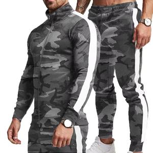 Venta al por mayor de los hombres deportes Jogging chándal 100% algodón absorbente de sudor gimnasio ajustado traje deportivo personalizable OEM ODM para uso en invierno - Product Image 2