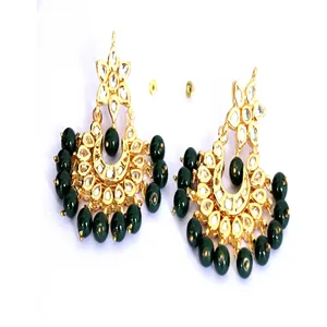 Ensemble de bijoux fins bohèmes en Kundan vert, plaqué or 18 carats, collier, boucles d'oreilles, Maang Tikka pour les mariages - Product Image 4