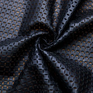 Piel de cuero cortada con láser con patrón Jali marrón disponible en productos de cuero de 1 a 22 pies cuadrados. - Product Image 5