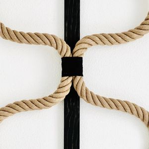 Grande <span class=keywords><strong>macramè</strong></span> <span class=keywords><strong>nodi</strong></span> decorativi moderni da appendere a parete arte minimalista morbida parete scultura in fibra oggetto d'arte unico artigiano - Product Image 3