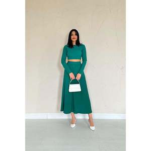 Conjunto de Blusa y Falda Verde con Rayas - Verde - Product Image 2