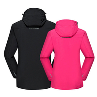 Veste coupe-vent personnalisée à coquille souple pour hommes grande taille fermeture éclair imperméable avec rembourrage en duvet respirant pour l'hiver du Pakistan