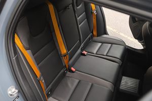 VOLVO V60 RECHARGE T8 POLESTAR ENGINEERED 2023 d'occasion, conduite à gauche/droite - Product Image 4
