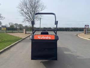 High Productive Kubota G261-HD-54 Ride-on <b>Mower</b>, <b>Lawn</b> Tractor Ride on <b>Lawn</b> <b>Mower</b> 42inch Kubota G261 <b>Lawn</b> Tractor - Product Image 4