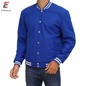 แจ็คเก็ตเบสบอลผ้าฟลีซคอตตอนคุณภาพสูงสำหรับผู้ชายและผู้หญิง ปี 2022 ขายส่งแบบกำหนดเองได้ พร้อมฮู้ดสำหรับฤดูหนาว - Product Image 4