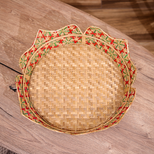 Plateau décoratif en bambou tissé à la main coloré Plateau de service rond en bambou Décoration d'intérieur - Product Image 4