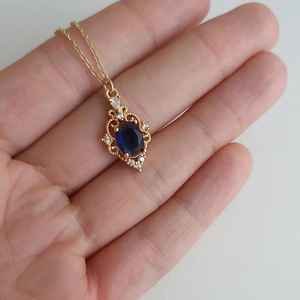 Elegante Colgante de Zafiro Azul, Plata de Ley 925, Chapado en Oro de 14K, Joyería Hecha a Mano, Regalo para Ella - Product Image 1