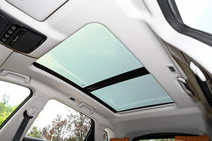 Modelo 2025-2026 SUV Compacto de 5 Plazas, Motor de Gasolina Turbo 1.5T, Edición Oscura, Control de Crucero Adaptativo, Tracción Delantera, R17 R18, Caja de Cambios Manual, Volante a la Izquierda - Product Image 2