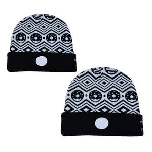 Streatwear Winter Wear Beanie Caps Conception tricotée jacquard confortable avec motif teint uni Logo personnalisé Vêtements de sport Beanies. - Product Image 5