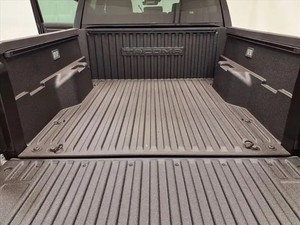 Camioneta Mediana 2025 Automática / Opción 4x4 Vehículo Utilitario de Doble Cabina Nuevo Estado Listo para Exportación - Product Image 6