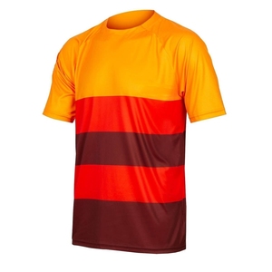 Équipement de sport d'été personnalisable pour hommes Maillot de vélo de montagne et vêtements de descente personnalisés Vêtements de football avec technique de sublimation - Product Image 1