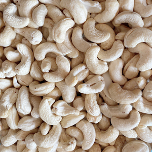 ถั่วเม็ดมะม่วงหิมพานต์แบบพรีเมียมจำนวนมากราคาถูก W240จากโรงงานแซนติโกในเวียดนาม - Product Image 1