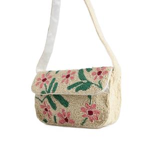 Sac à main élégant en perles de rocaille brodées à la main pour femme, sac de soirée tendance fait main en perles de rocaille brodées - Product Image 3