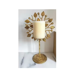 Portavelas con forma de nudo de Metal hecho a mano, portavelas decorativo y rústico para decoración del hogar, diseño único, respetuoso con el medio ambiente - Product Image 3