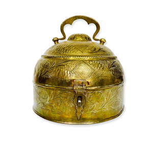 Grossiste en laiton Boîte Chapati Forme hexagonale Dessus de table Récipient Chapati fait à la main Produit décoratif classique et élégant - Product Image 2