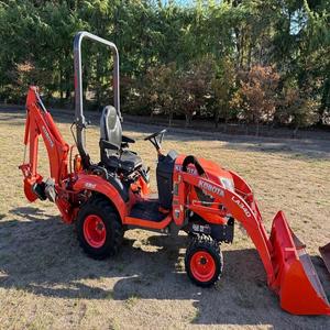 Entrega rápida Kubota BX23S Tractor compacto Calidad Premium Compre hoy Fácil de operar Perfecto para granjas pequeñas - Product Image 1