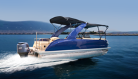 Yacht de croisière de luxe à cabine avec flybridge, en aluminium élégant, pour la pêche et les loisirs