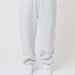 Essential Comfort Men's Loose Joggers-Tela ultrasuave, Ideal para descansar o salidas Casuales - Product Image 6