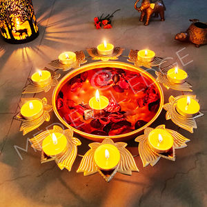 Tazón Urli de hierro grande de alta calidad, decoración festiva original del hogar de la fábrica India para la oficina de Diwali; Regalo de decoración de flores flotantes - Product Image 4