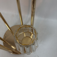 Candélabre de luxe à 6 têtes en or avec abat-jour transparent, centre de table pour réception de mariage, support de bougies pour la décoration de table d'hôtel