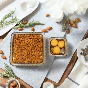 Assiettes de service en métal aspect royal pour la maison et les hôtels Collations aux fruits secs de table Plateaux de service alimentaires polyvalents - Product Image 3