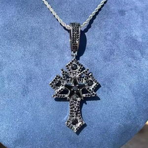 Bijoux Hip Hop Pendentif personnalisé glacé en argent Sterling 925 VVS Moissanite Diamant Or \ argent Pendentif croix pour hommes - Product Image 2