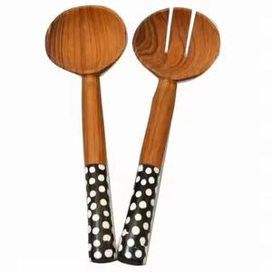 Cuchara de Sopa de Madera Maciza de Acacia, Diseño Creativo Curvo, Grande, Duradera y Ligera, Utensilio de Cocina - Product Image 2