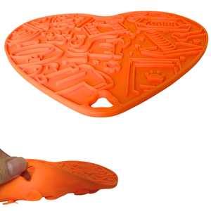 Tapis à lécher en forme de coeur pour animaux de compagnie assiette d'alimentation pour animaux de compagnie assiette d'alimentation lente - Product Image 4