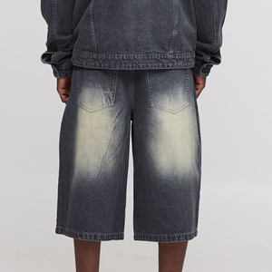 Ropa de calle de alta calidad, pantalones de mezclilla desteñidos lavados, pantalones cortos largos para hombre con logotipo impreso DTF personalizado de fabricante al por mayor - Product Image 5