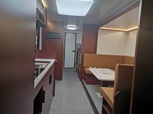 Cocina de lujo moderna RV Camper Truck Durable fibra de vidrio móvil Touring autocaravanas caravana remolque cómodos remolques de viaje - Product Image 3