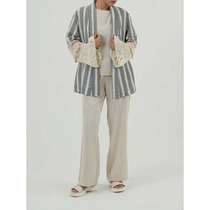 Ensemble coordonné élégant BRONX coupe classique XS/XS, tenue deux pièces sans col avec short pour le printemps/été WC465 - Product Image 1