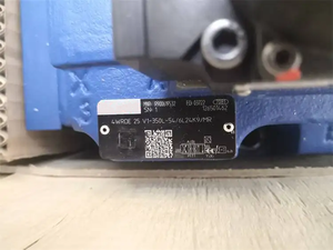 Válvula proporcional 4WRDE R900959509 4WRDE 10WRDE/6L15K9/6L15K9/6L15K9/M R900963959 4WRDE 16WRDE 4WRDE 16WRDE/6L24K9/6L24K9/M - Product Image 2