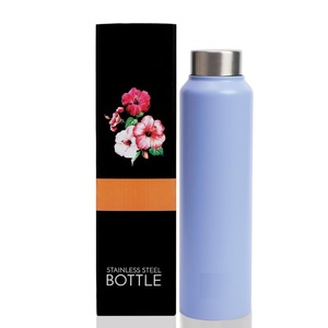 Botella de agua de acero inoxidable de color verde pastel Botella de color altamente exigente Elegante Más vendido disponible al precio más bajo - Product Image 3