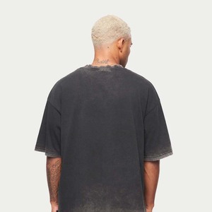 เสื้อยืดล้างกรดสไตล์วินเทจแบบไม่มีลายออกแบบโลโก้ได้ตามต้องการ - Product Image 2