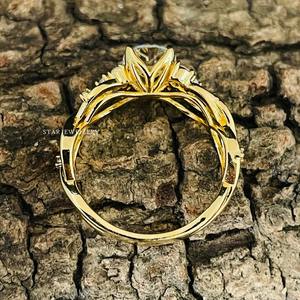 Anillo de Compromiso Solitario de Lujo Cristiano con Diamante Moissanita de Corte Brillante Redondo de 1.25 Ct en Oro Sólido de 14K - Product Image 4