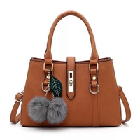 Sac à main bandoulière pour femme en cuir véritable 100% personnalisé de haute qualité, orné de diamants et de fleurs, idéal pour toutes les saisons