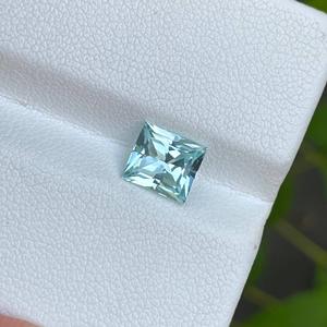 พลอยอะความารีนสีน้ำเงินธรรมชาติ 100% ทรงบาแก็ตต์ หินกึ่งมีค่า สำหรับบำบัดรักษา เหมาะสำหรับทำแหวน จี้ และเครื่องประดับ ขายส่ง - Product Image 2