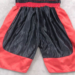 Pantalones cortos de boxeo ligeros de la más alta calidad, en color negro y rojo con cintura elástica para un ajuste cómodo POR INCREÍBLES - Product Image 2