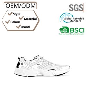 Chaussures de course personnalisables pour hommes et femmes, chaussures de sport respirantes en maille Fly-knit avec empeigne en PU - Product Image 4